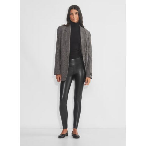 Aritzia Wilfred Free Daria Pant High-waisted UnReal Leather Leggings XXS Black - Picture 1 of 13